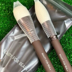 NEW Beauty For Real Duo Brush Set NEW